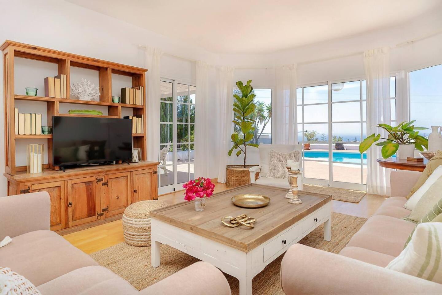 Amazing 3 Bedroom Ocean View With Pool 蒂亚斯 外观 照片