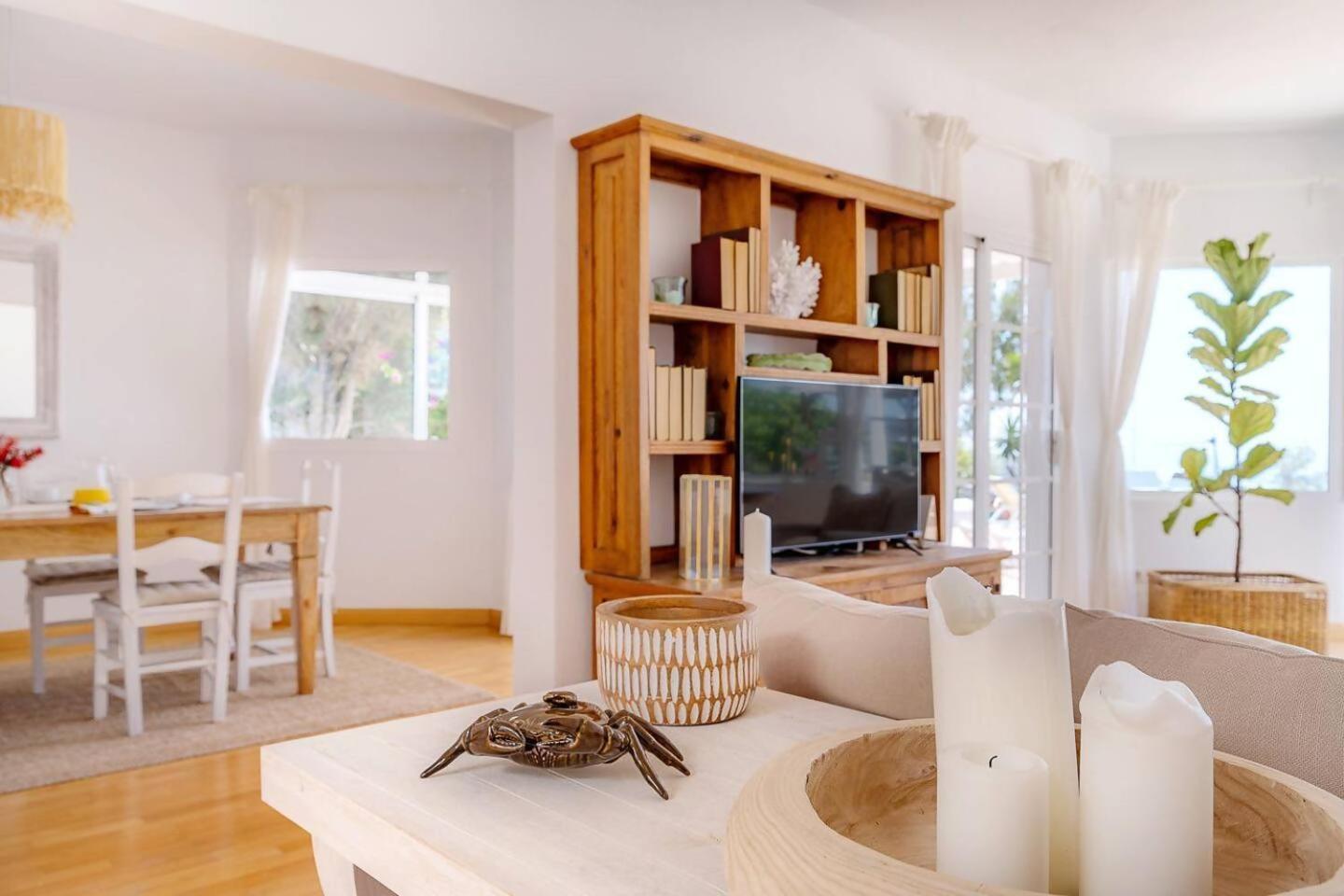 Amazing 3 Bedroom Ocean View With Pool 蒂亚斯 外观 照片